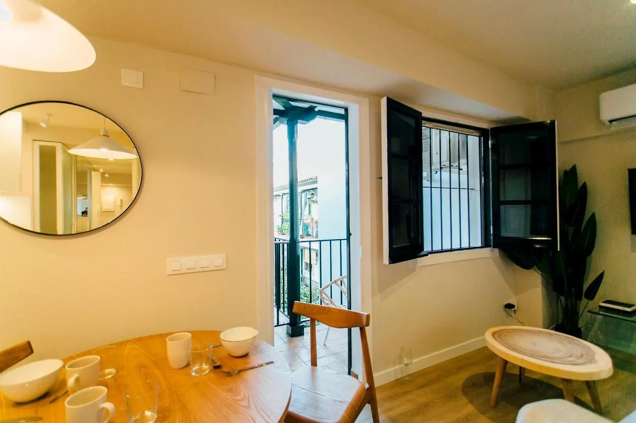 Apartment Studio 1Bd 1Bth - Center- Alfalfa Seville Spain