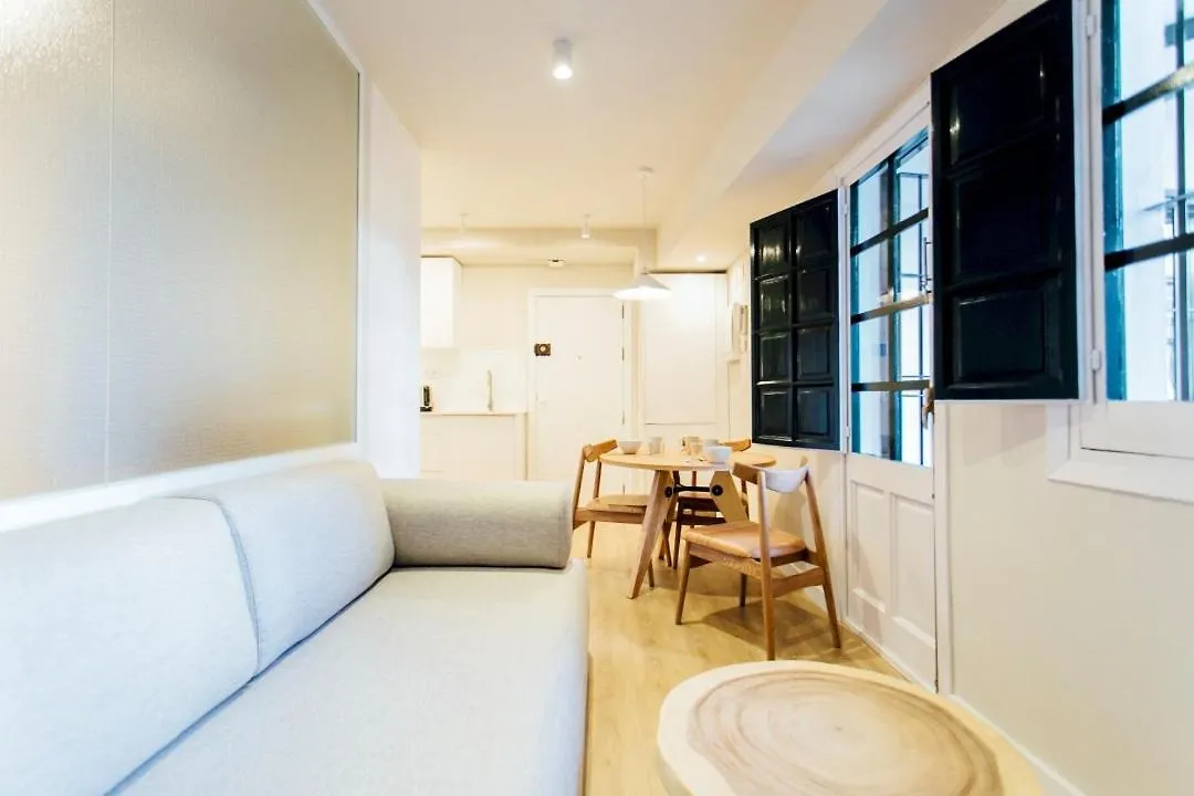 Apartment Studio 1Bd 1Bth - Center- Alfalfa Seville Spain